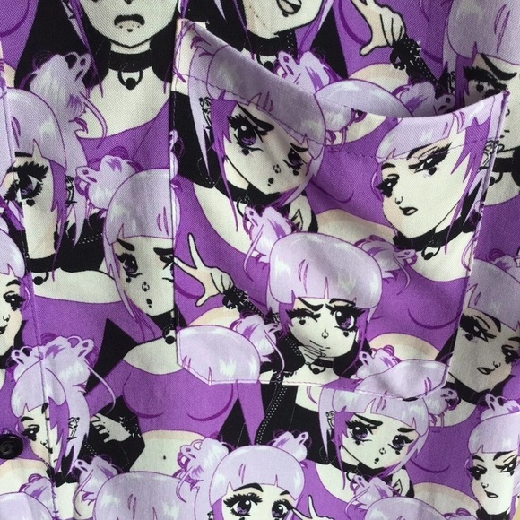 Womens Hot Topic Exclusive Purple Female Anime Japan Short Sleeve Collared Shirt - Picture 3 of 4